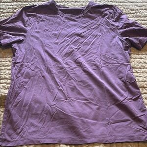 Lululemon Tshirt